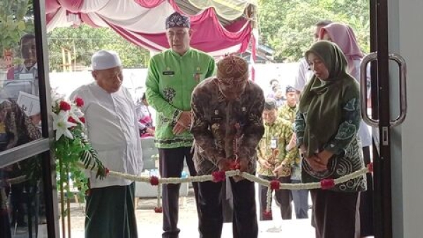 Bupati Tala Resmikan Puskesmas Panggung