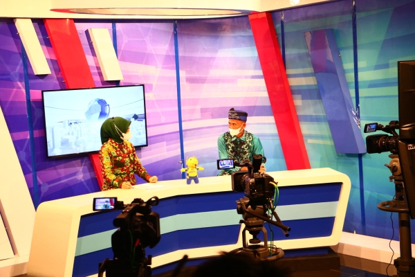 Jadi Narasumber Talkshow TVRI, Bupati Ajak Masyarakat Bangga Gunakan Produk Lokal