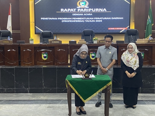 Propemperda Penting Agar Raperda Selaras dengan Empat Komponen Pembangunan Hukum