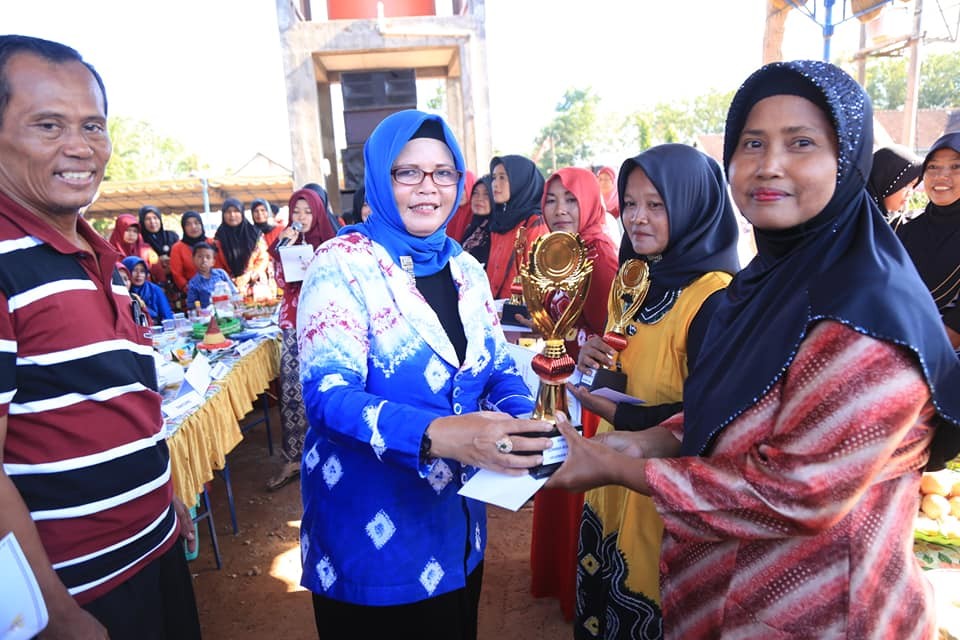 Lomba Panganan Berbahan Singkong di Desa Sumber Makmur