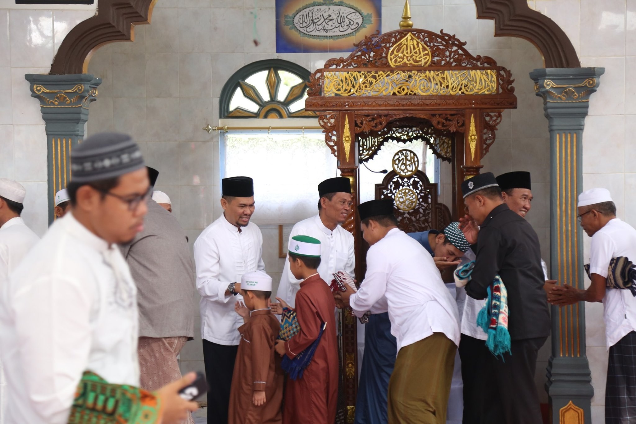 Bupati Tanah Laut dan Wakil Bupati Shalat Idul Adha di Mesjid Baitut Tholibin