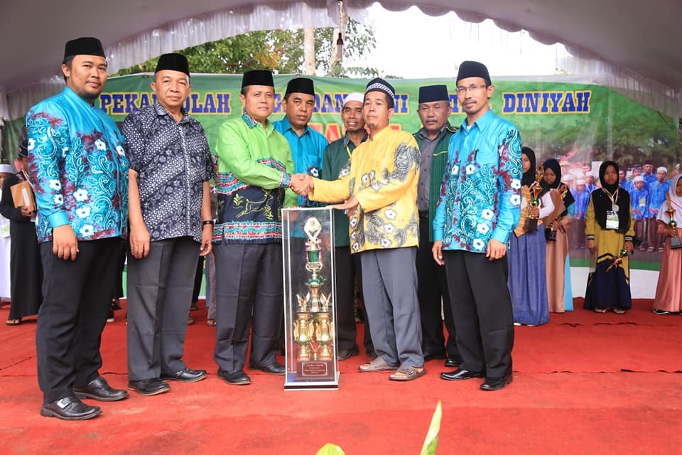 Panyipatan Juara Umum Porsadin