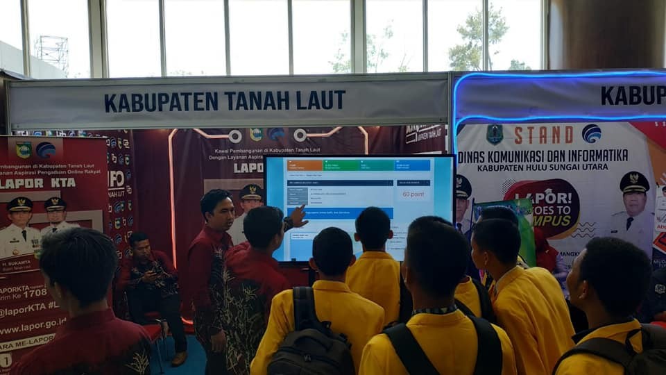 Lapor Goes To Campus, Diskominfo Tanah Laut Sajikan Buku Tamu Digital.