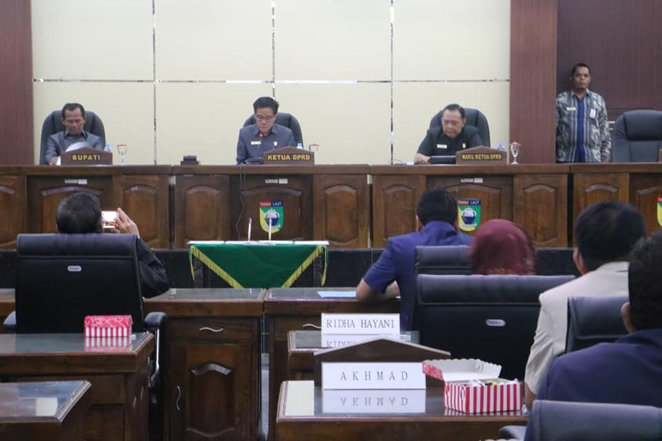 RAPERDA APBD 2020 DISETUJUI UNTUK DITETAPKAN MENJADI PERDA