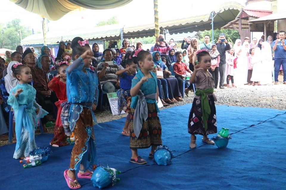 ADA MBOK JAMU DI MANUNGGAL TUNTUNG PANDANG