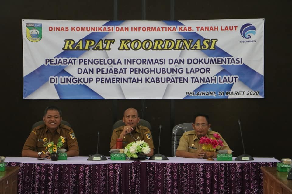 RAKOR PPID DAN PEJABAT PENGHUBUNG LAPOR UNTUK PELAYANAN INFORMASI DAN PENGADUAN DI TANAH LAUT YANG L