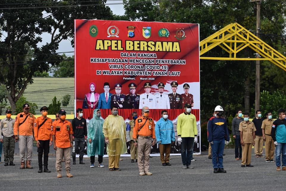 TIM SATGAS PENANGGULANGAN COVID-19 SERENTAK LAKSANAKAN PENYEMPROTAN DISINFEKTAN